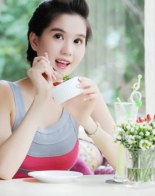 Gái Xinh Online Hiện Tượng Mới Trong Thế Giới Số Việt Nam Và Những Thách Thức Mới